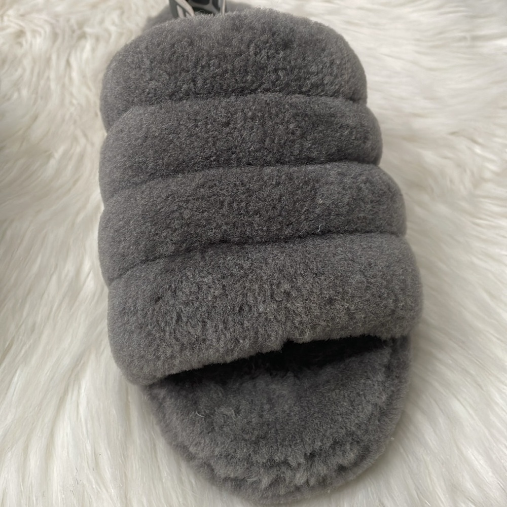 UGG Fluff Oh Yeah Slides - Picture 3 of 11